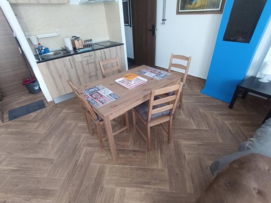 Апартаменты Mini Loft Бесерриль-де-ла-Сьерра Экстерьер фото